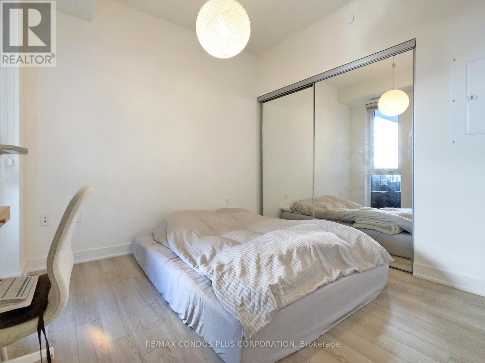 1519 - 576 Front Street W, Toronto, Ontario  M5V 0P8 - Photo 17 - C12994698