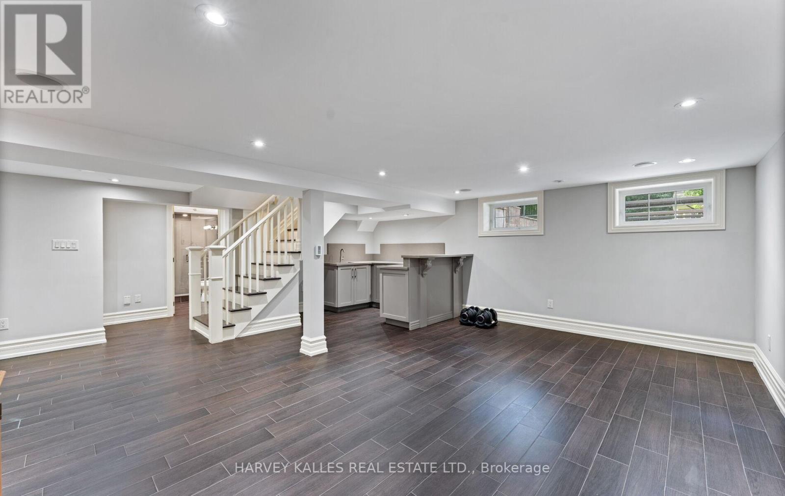 112 Mason Boulevard, Toronto, Ontario  M5M 3E3 - Photo 29 - C12994724