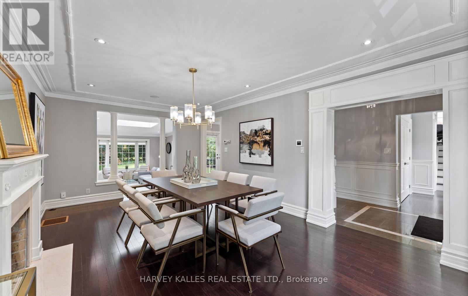 112 Mason Boulevard, Toronto, Ontario  M5M 3E3 - Photo 8 - C12994724