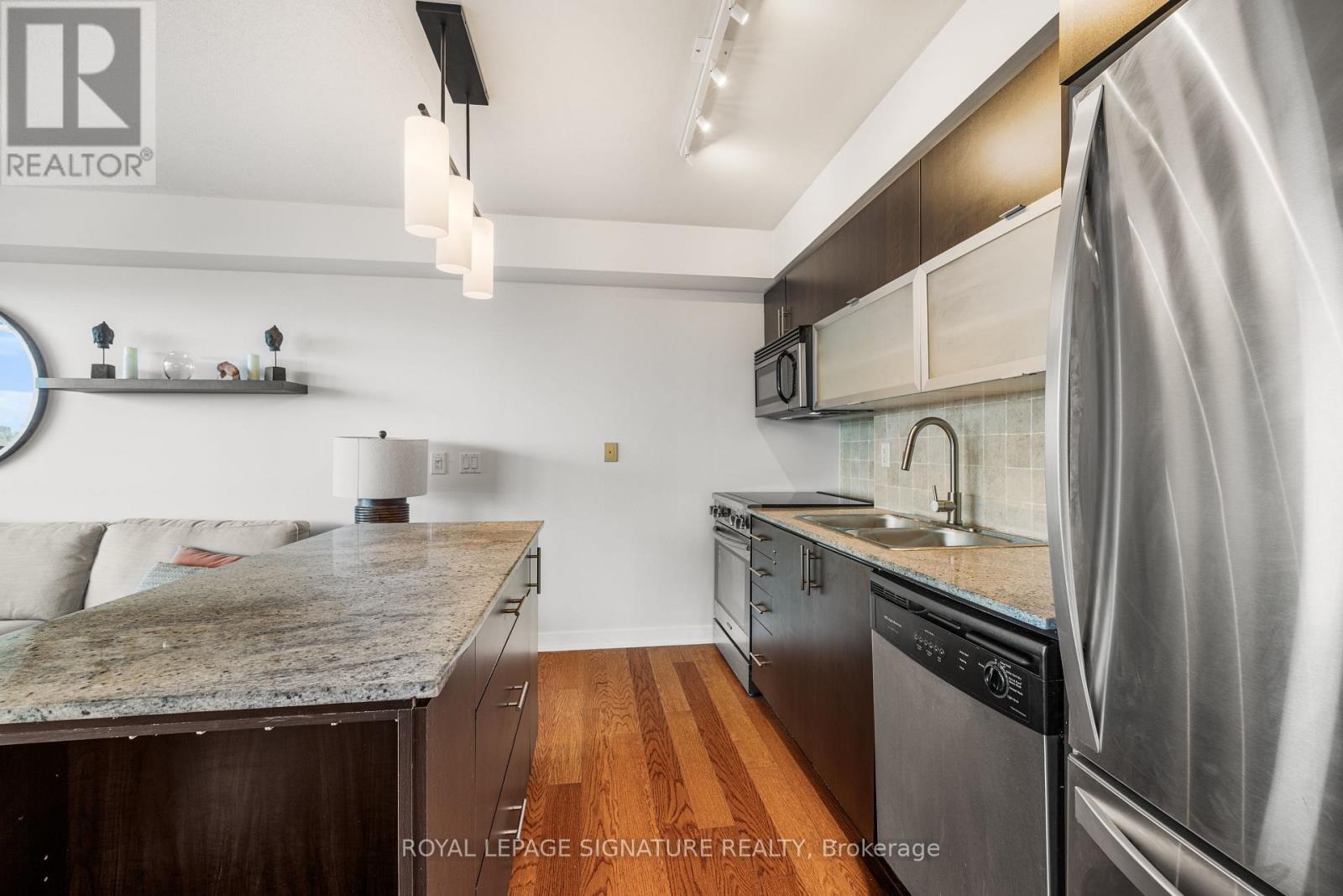 2105 - 80 Western Battery Road, Toronto, Ontario  M6K 3S1 - Photo 13 - C12994748