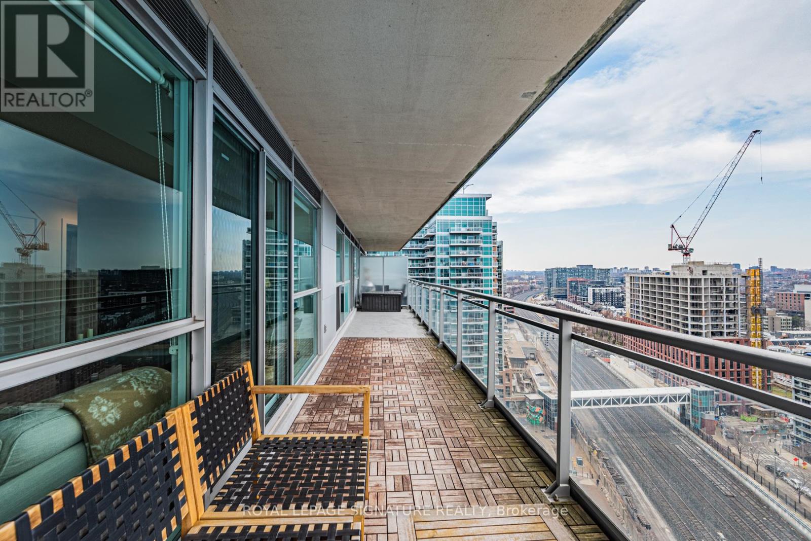 2105 - 80 Western Battery Road, Toronto, Ontario  M6K 3S1 - Photo 31 - C12994748