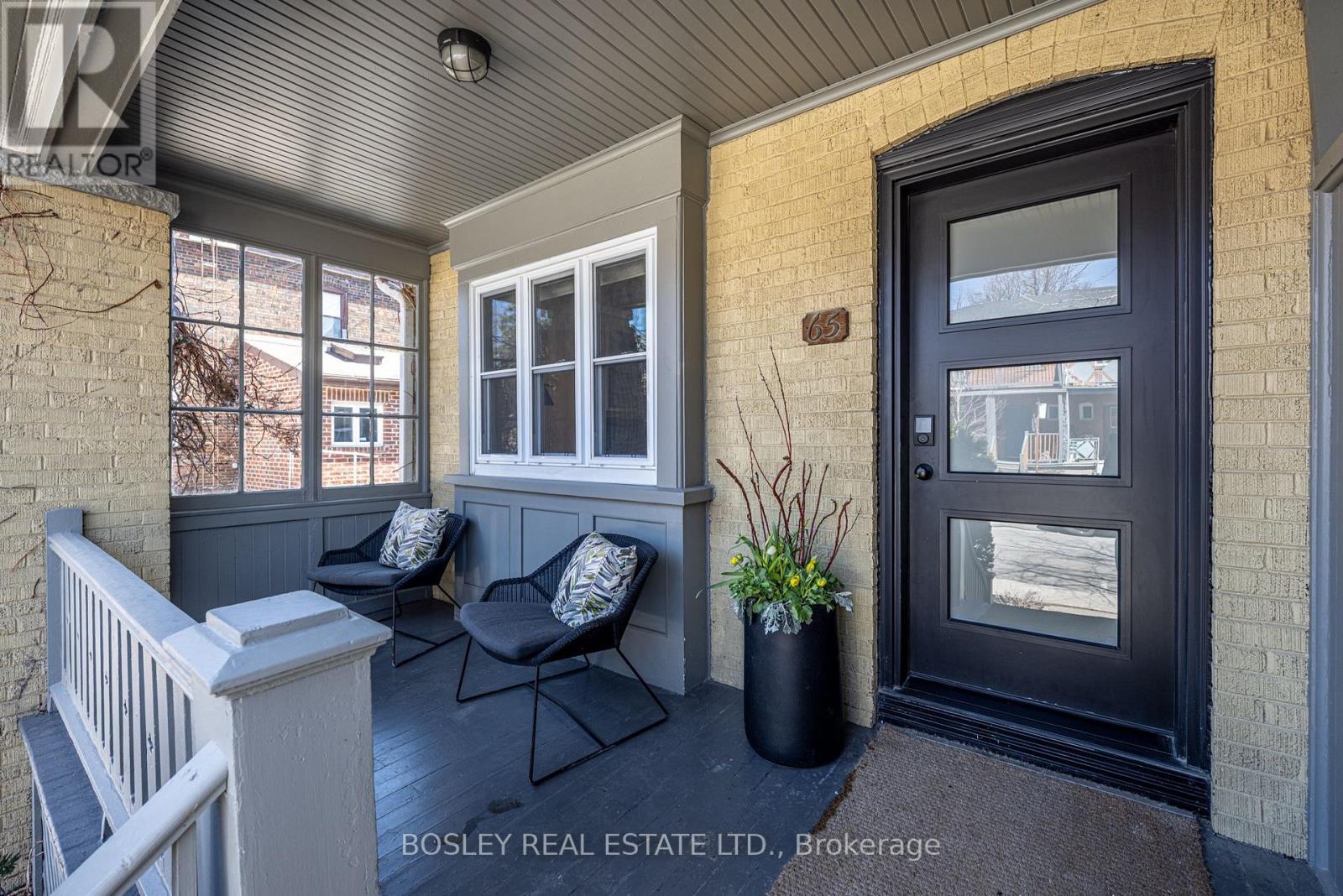 65 Benson Avenue, Toronto, Ontario  M6G 2H7 - Photo 28 - C12994808