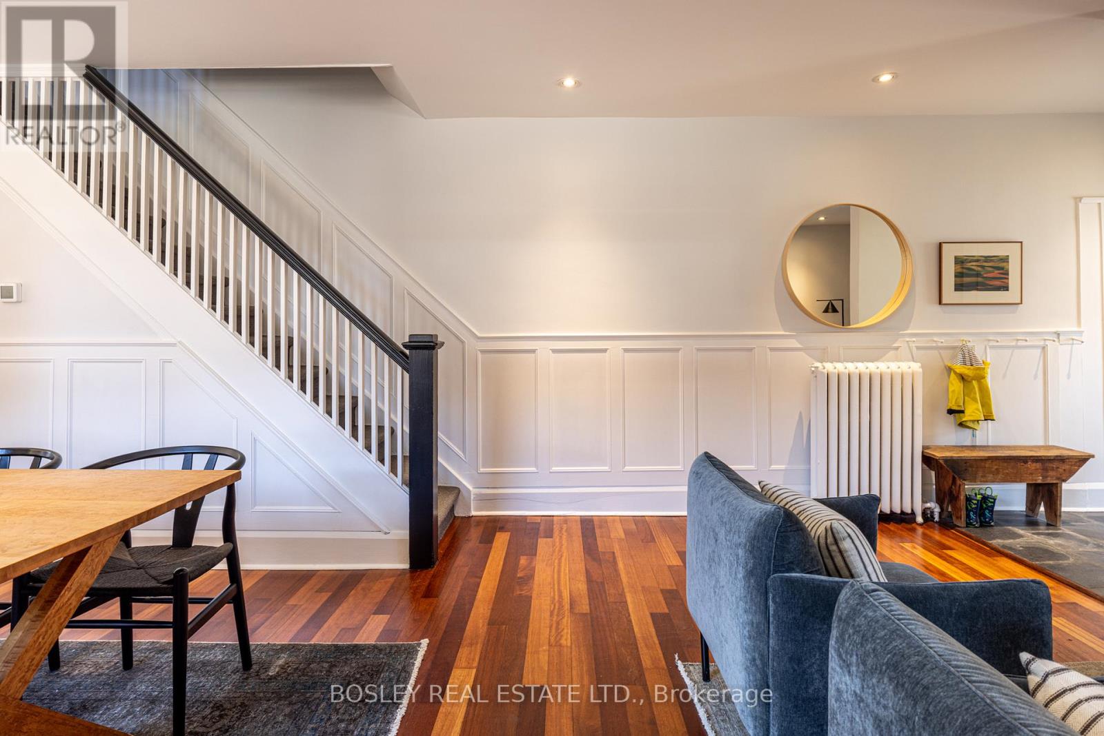 65 Benson Avenue, Toronto, Ontario  M6G 2H7 - Photo 6 - C12994808