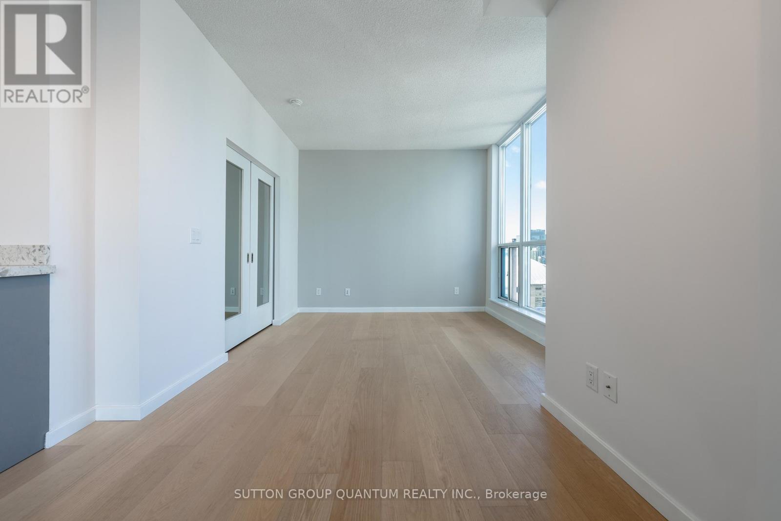 3512 - 208 Queens Quay W, Toronto, Ontario  M5J 2Y5 - Photo 10 - C12994842