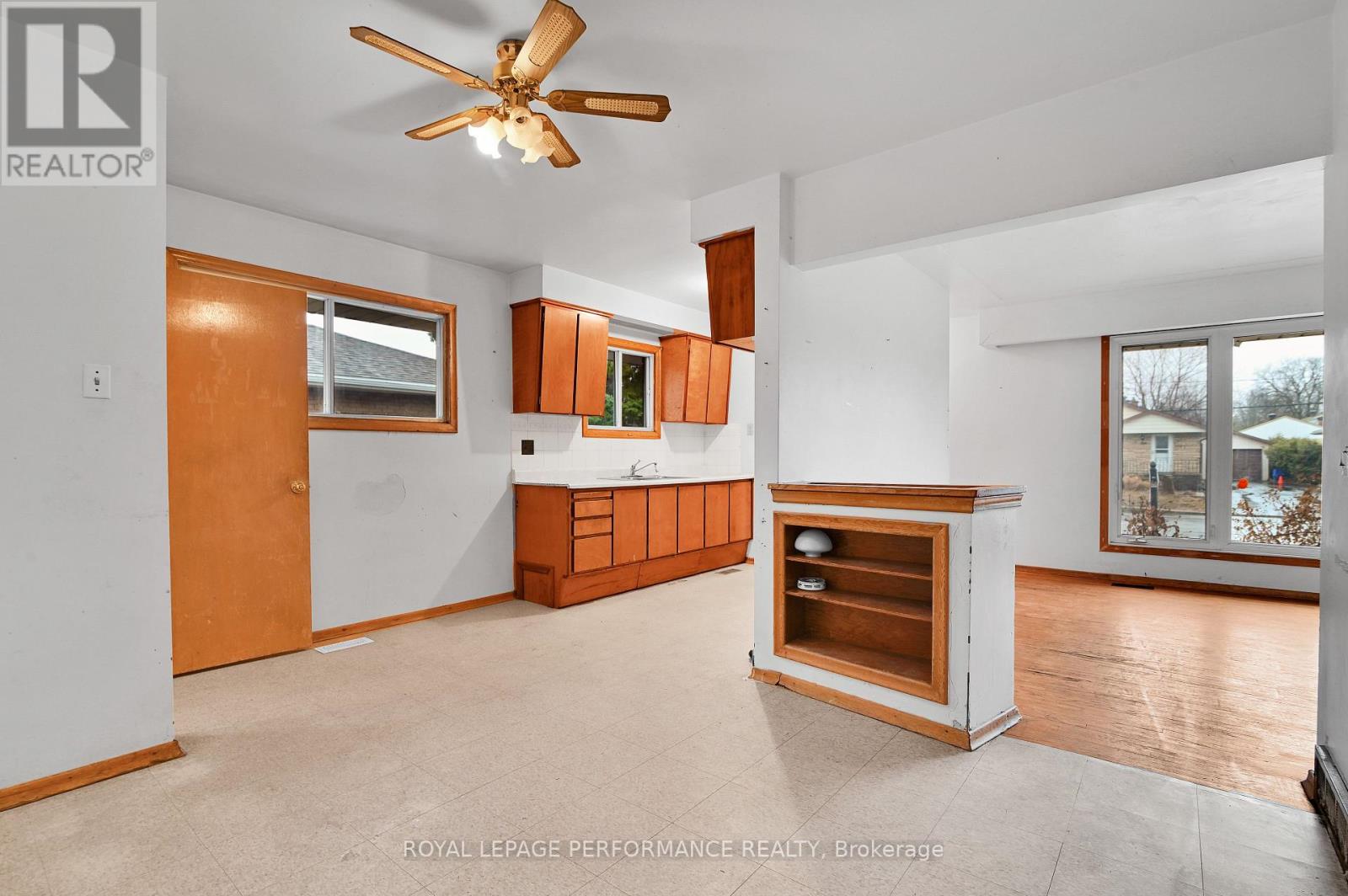 759 Pleasant Park Road, Ottawa, Ontario K1G 1Y5 - Photo 9 - X12994616