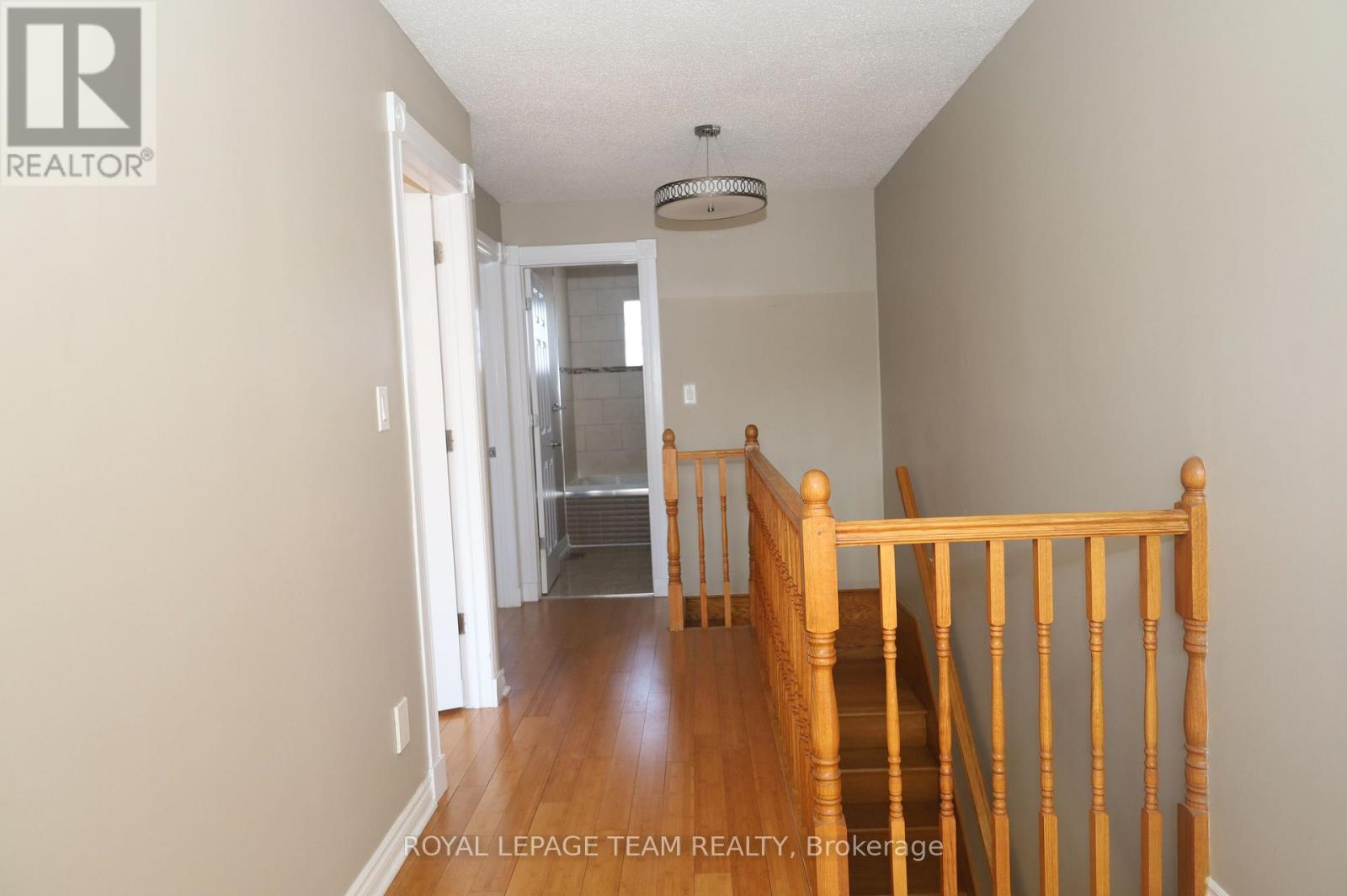 2194 Niagara Drive S, Ottawa, Ontario K1H 6L2 - Photo 25 - X12994642