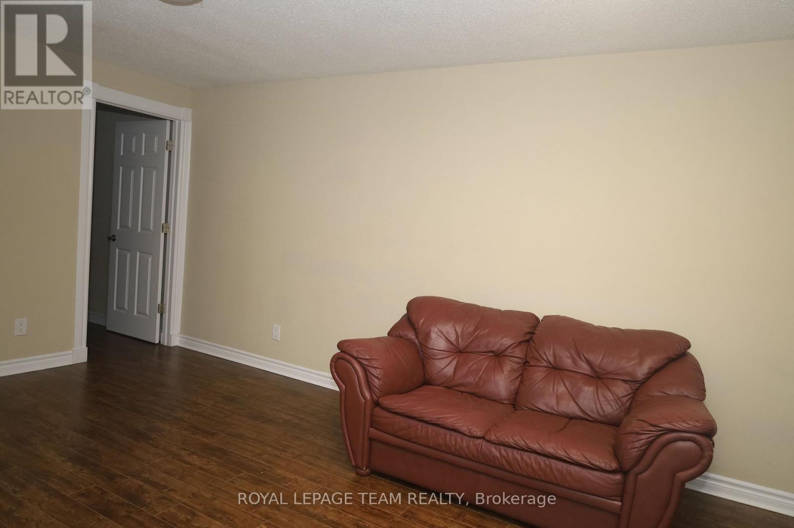 2194 Niagara Drive S, Ottawa, Ontario K1H 6L2 - Photo 29 - X12994642