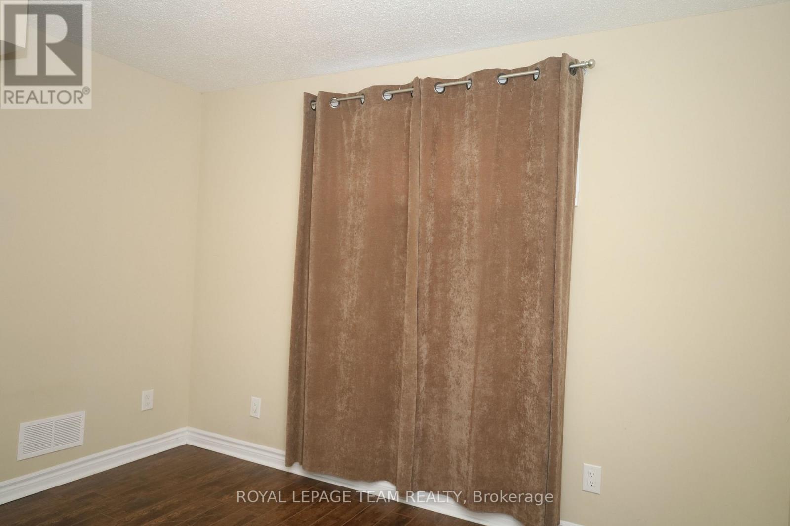 2194 Niagara Drive S, Ottawa, Ontario K1H 6L2 - Photo 31 - X12994642