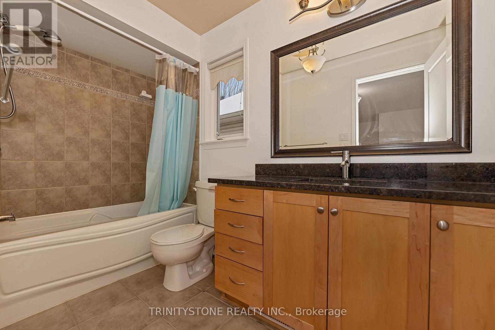 145 Arrowwood Drive, Ottawa, Ontario  K2S 2G3 - Photo 24 - X12994828