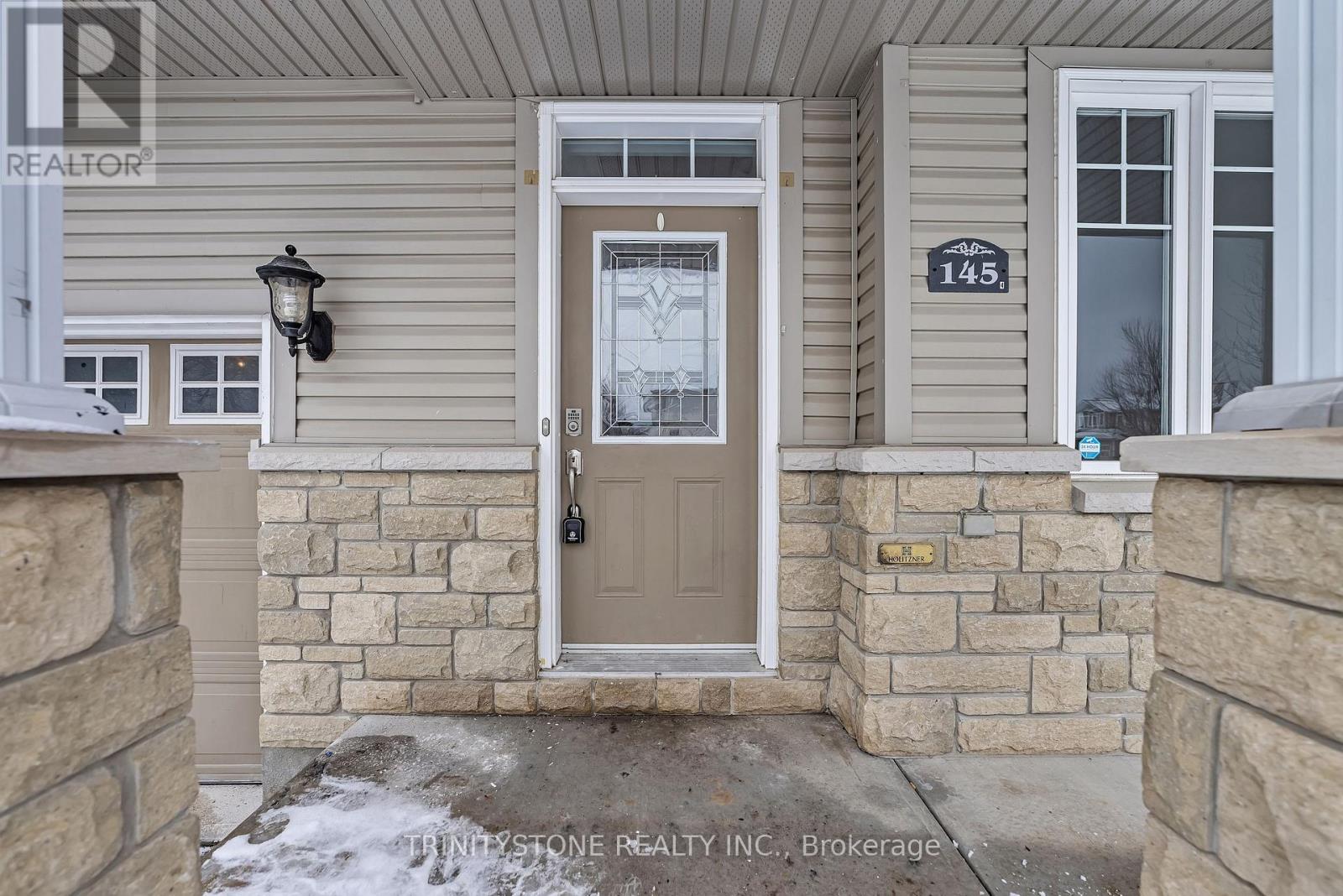 145 Arrowwood Drive, Ottawa, Ontario  K2S 2G3 - Photo 3 - X12994828