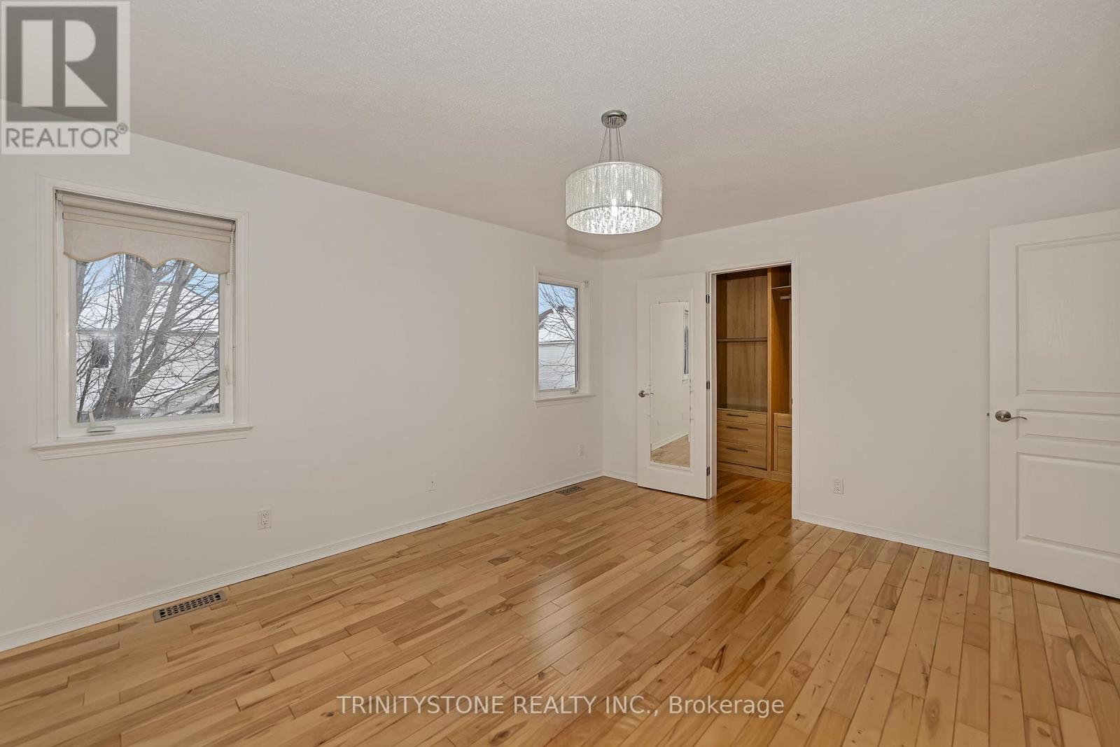 145 Arrowwood Drive, Ottawa, Ontario  K2S 2G3 - Photo 30 - X12994828