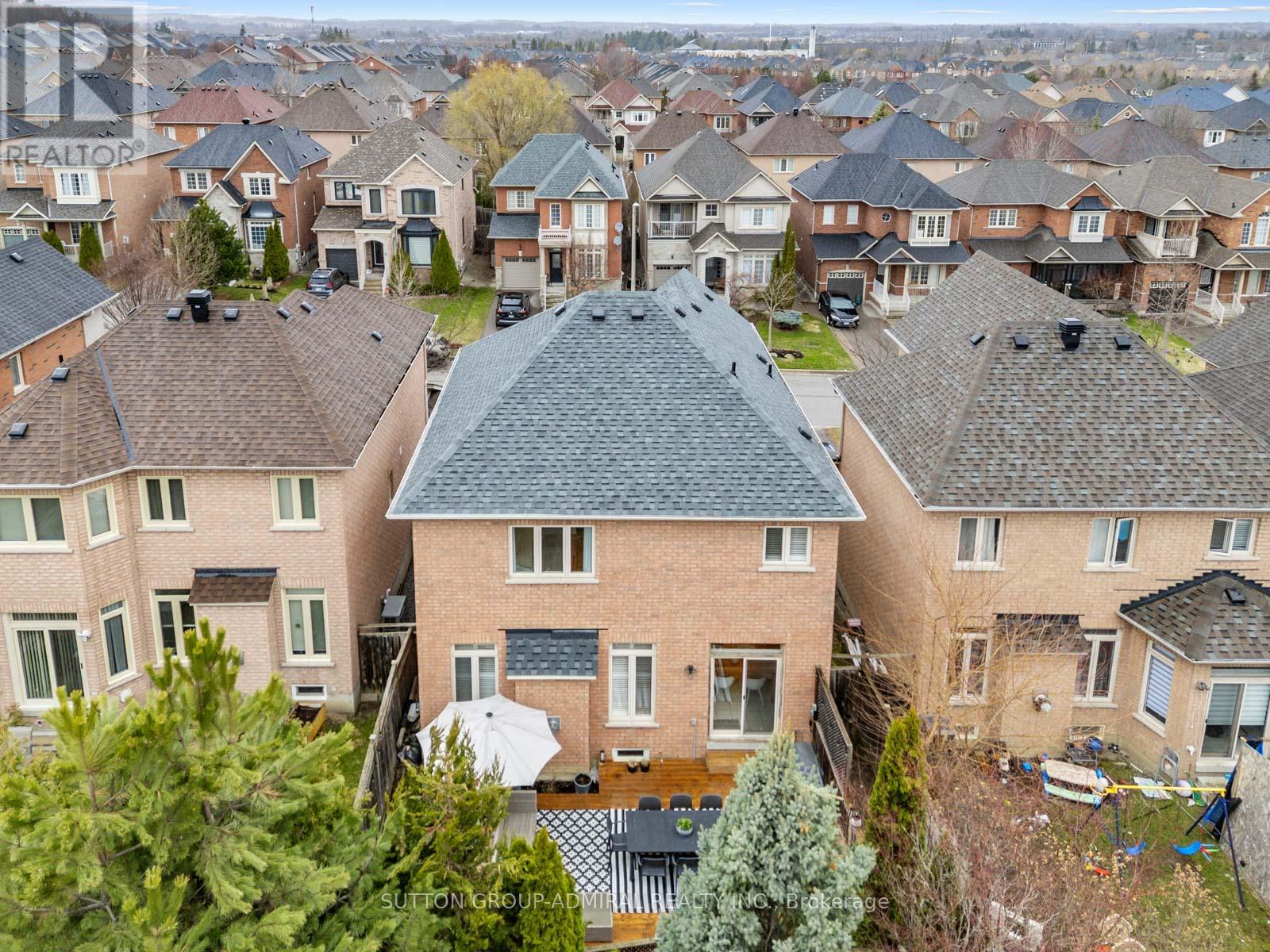 45 Chardonnay Drive, Vaughan, Ontario  L4J 8R8 - Photo 35 - N12994402