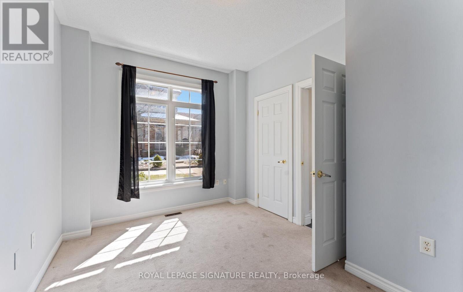 23 Yewtree Way, Whitby, Ontario  L1R 0C7 - Photo 9 - E12994682