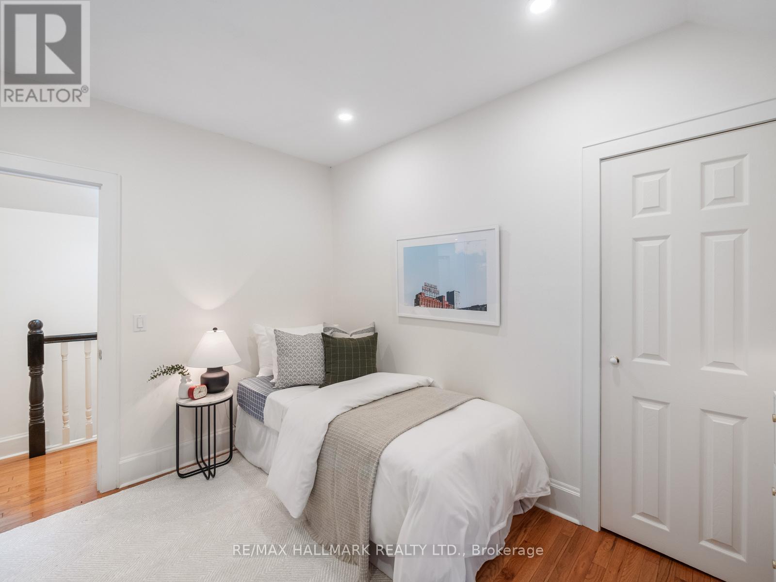 24 Boulton Avenue, Toronto, Ontario  M4M 2J3 - Photo 33 - E12994754