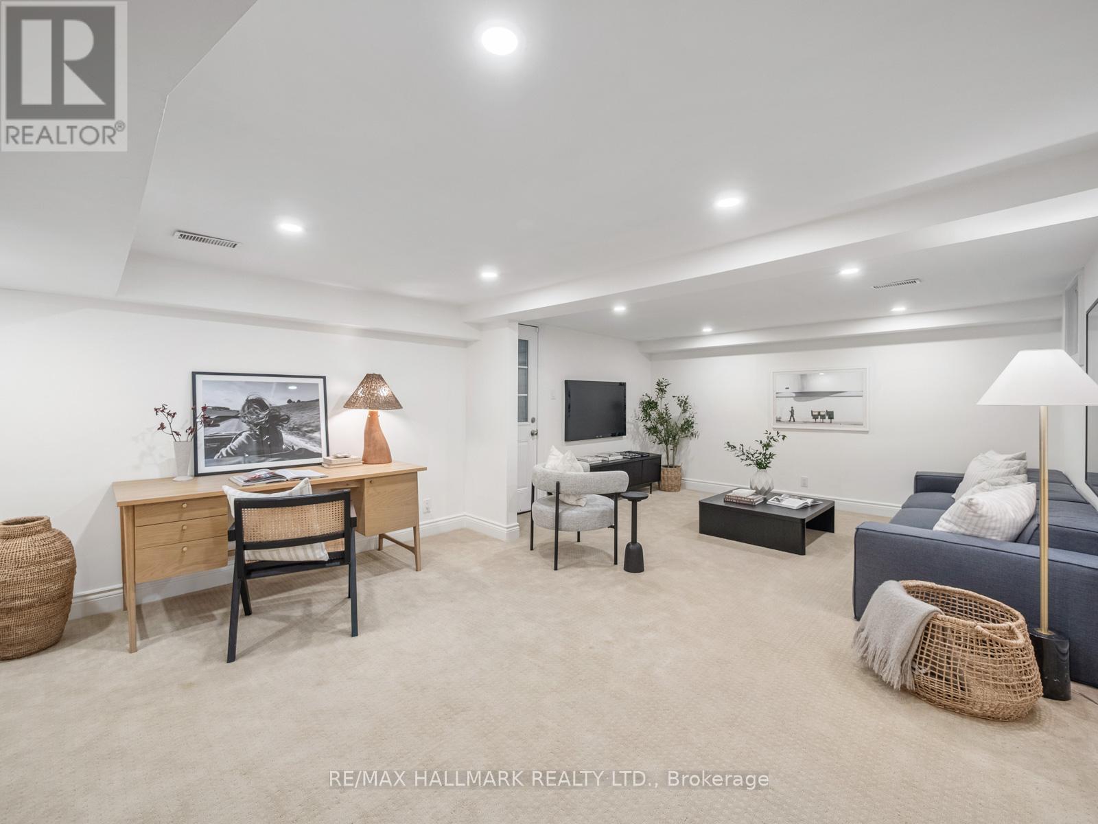 24 Boulton Avenue, Toronto, Ontario  M4M 2J3 - Photo 38 - E12994754