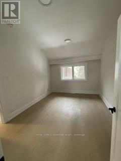 Main - 19 Scarboro Crescent, Toronto, Ontario  M1C 1M2 - Photo 10 - E12994762