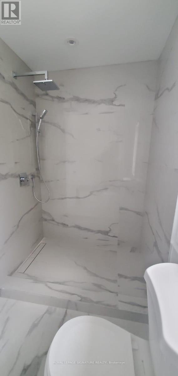 Main - 19 Scarboro Crescent, Toronto, Ontario  M1C 1M2 - Photo 8 - E12994762