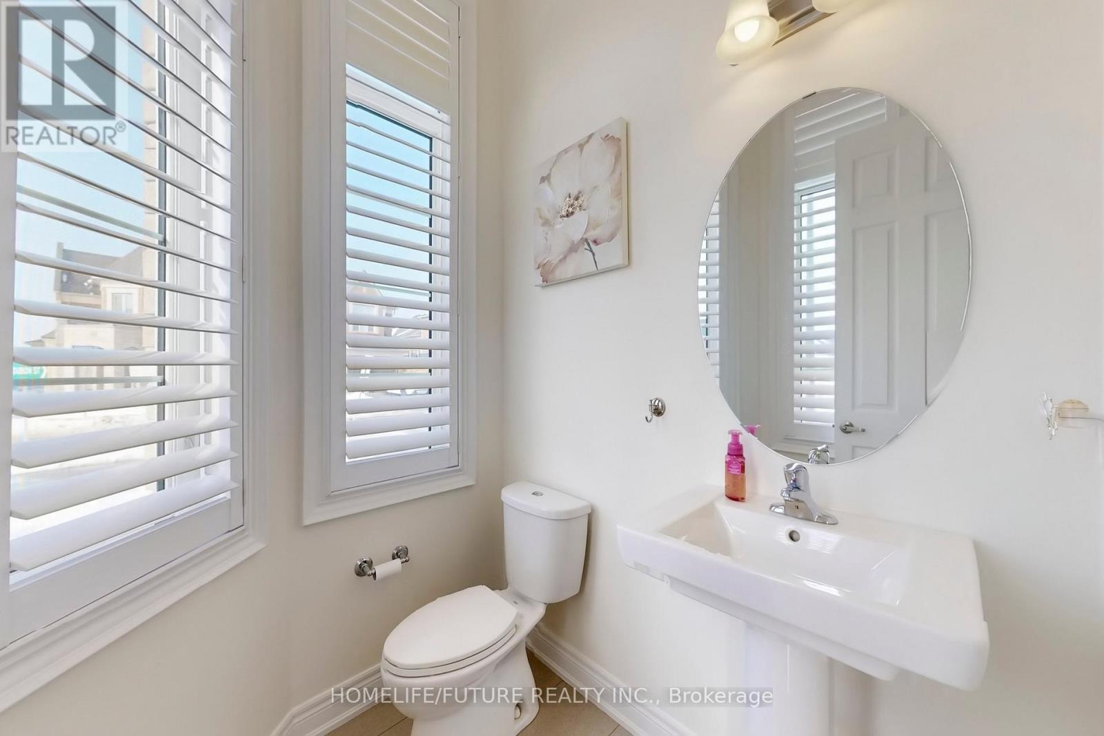 44 Micklefield Avenue, Whitby, Ontario  L1P 0C4 - Photo 13 - E12994868