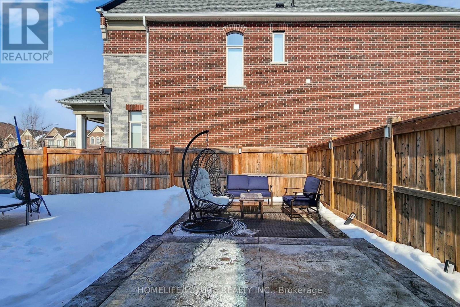 44 Micklefield Avenue, Whitby, Ontario  L1P 0C4 - Photo 49 - E12994868
