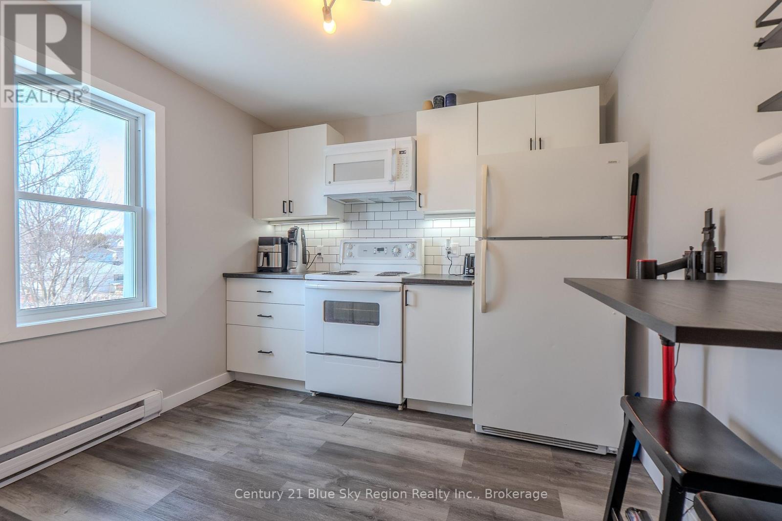 647 Douglas Street, North Bay, Ontario  P1B 5N9 - Photo 22 - X12994726