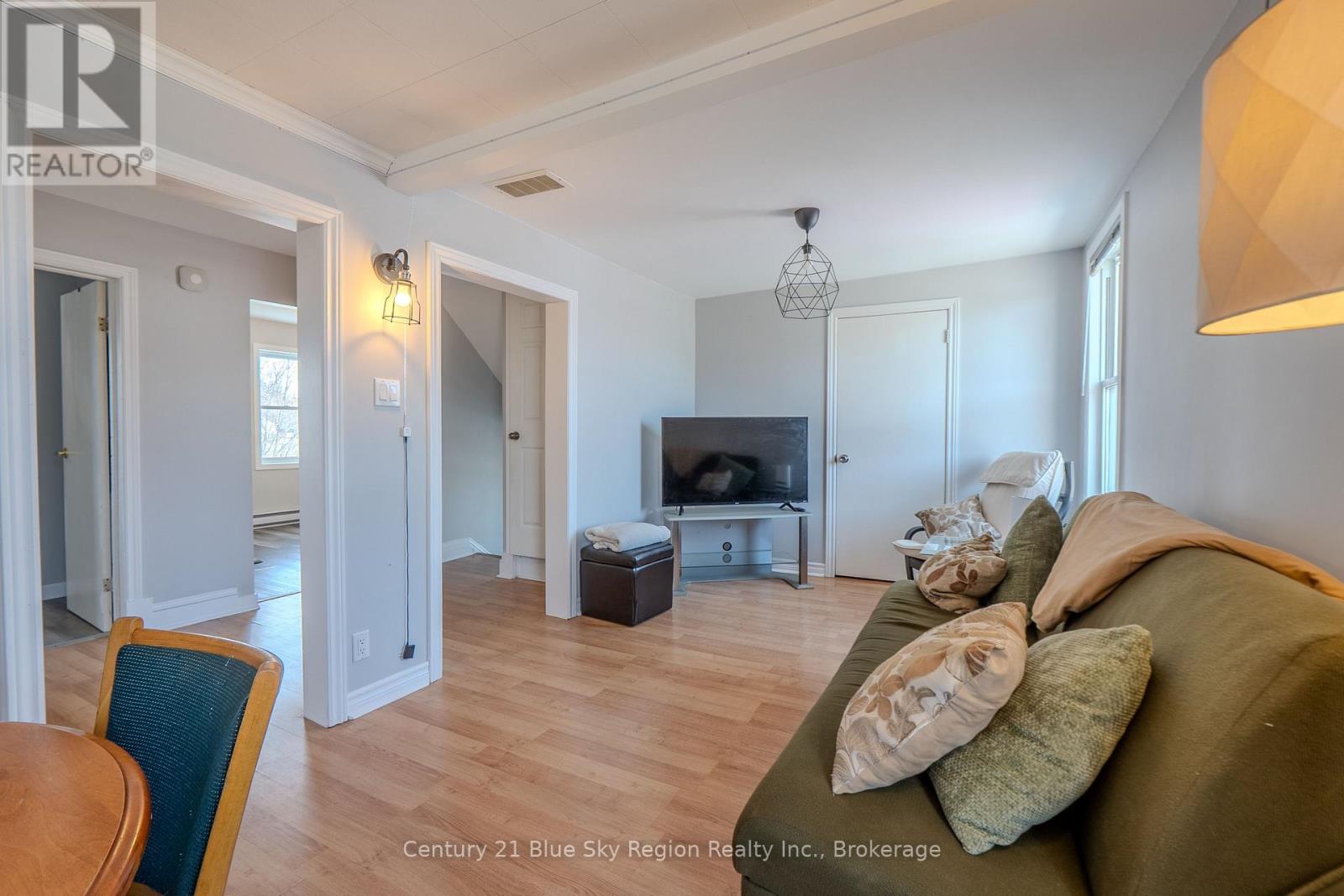 647 Douglas Street, North Bay, Ontario  P1B 5N9 - Photo 25 - X12994726