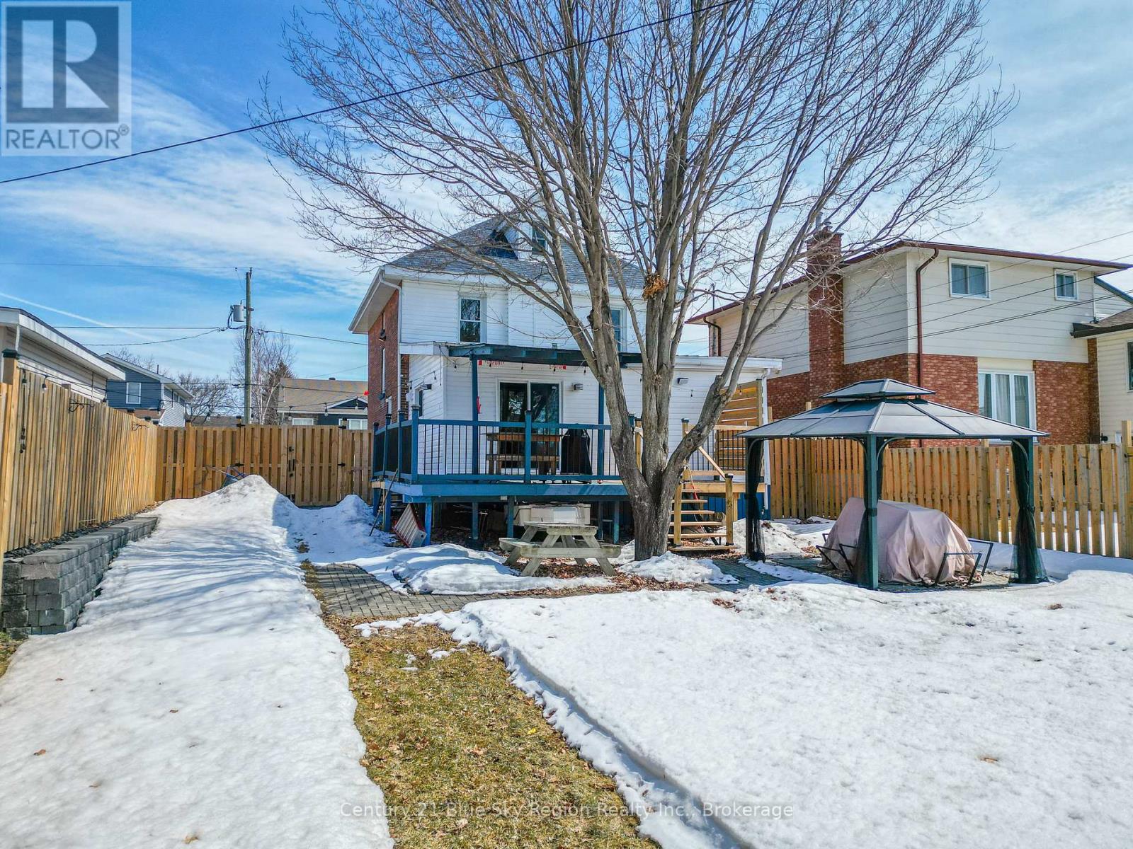 647 Douglas Street, North Bay, Ontario  P1B 5N9 - Photo 37 - X12994726