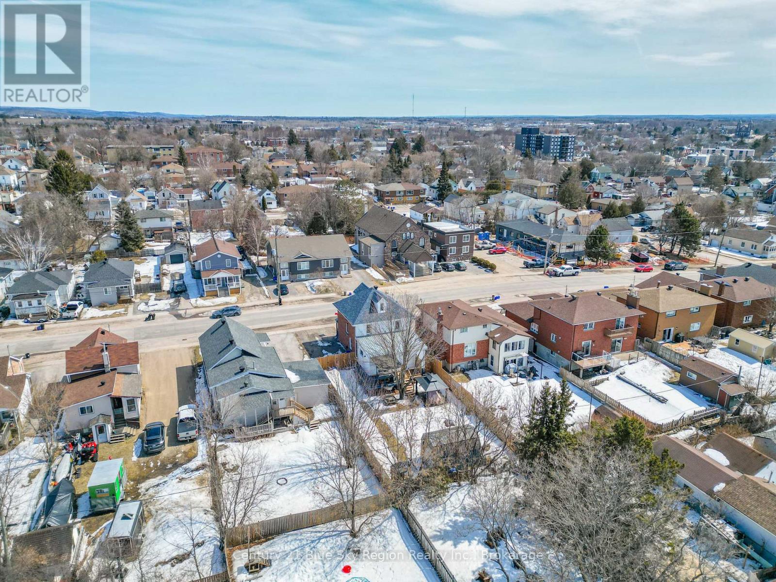 647 Douglas Street, North Bay, Ontario  P1B 5N9 - Photo 46 - X12994726