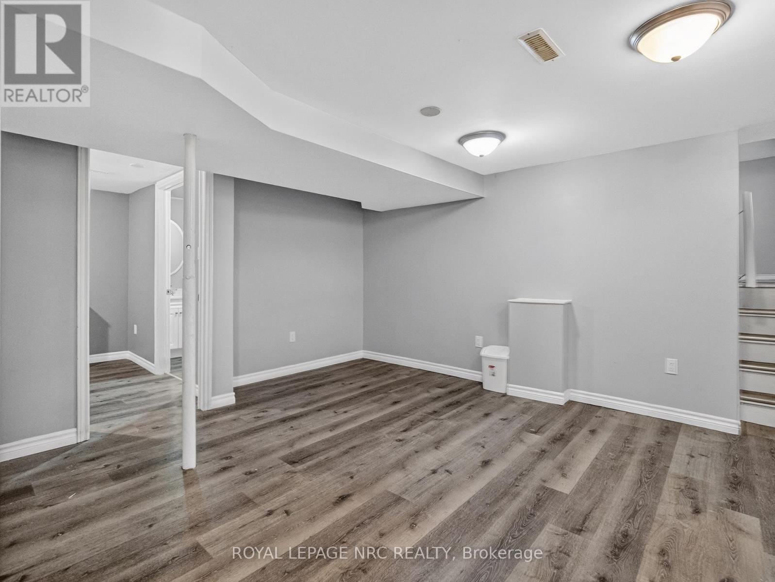 Lower - 34 Preston Place, Welland, Ontario  L3C 3K3 - Photo 14 - X12994802