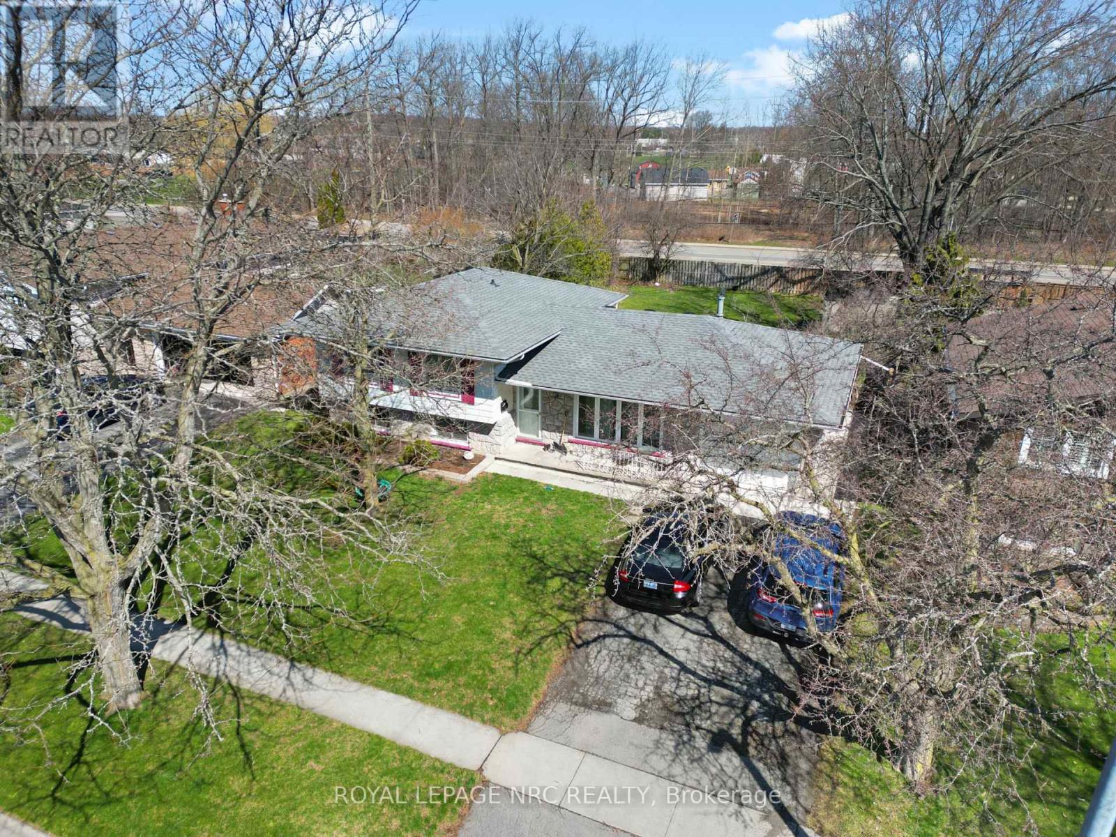 Lower - 34 Preston Place, Welland, Ontario  L3C 3K3 - Photo 19 - X12994802