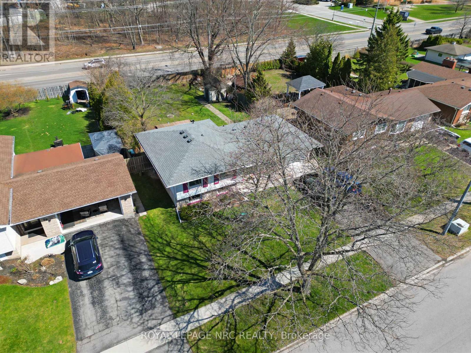 Lower - 34 Preston Place, Welland, Ontario  L3C 3K3 - Photo 20 - X12994802