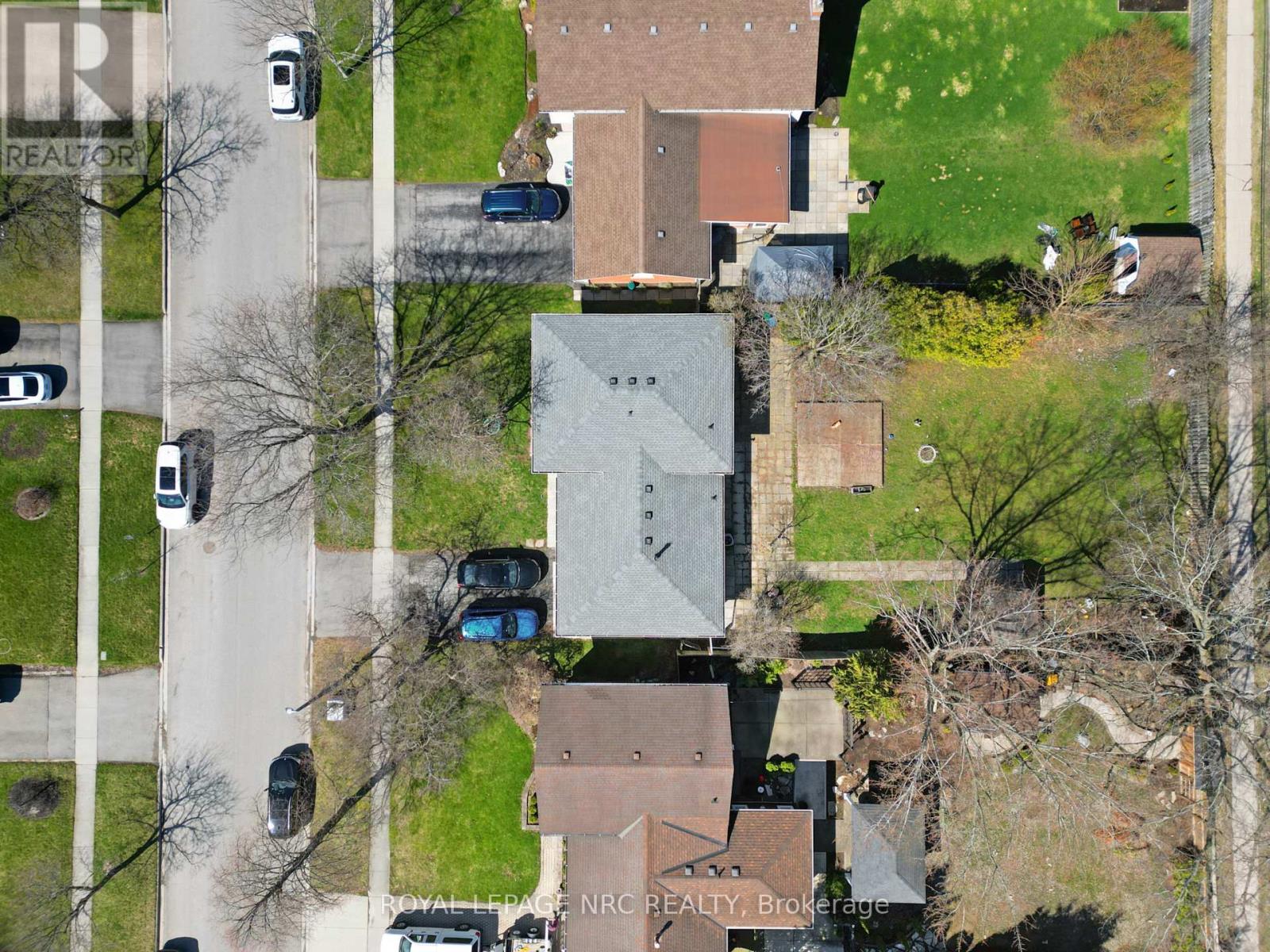 Lower - 34 Preston Place, Welland, Ontario  L3C 3K3 - Photo 21 - X12994802