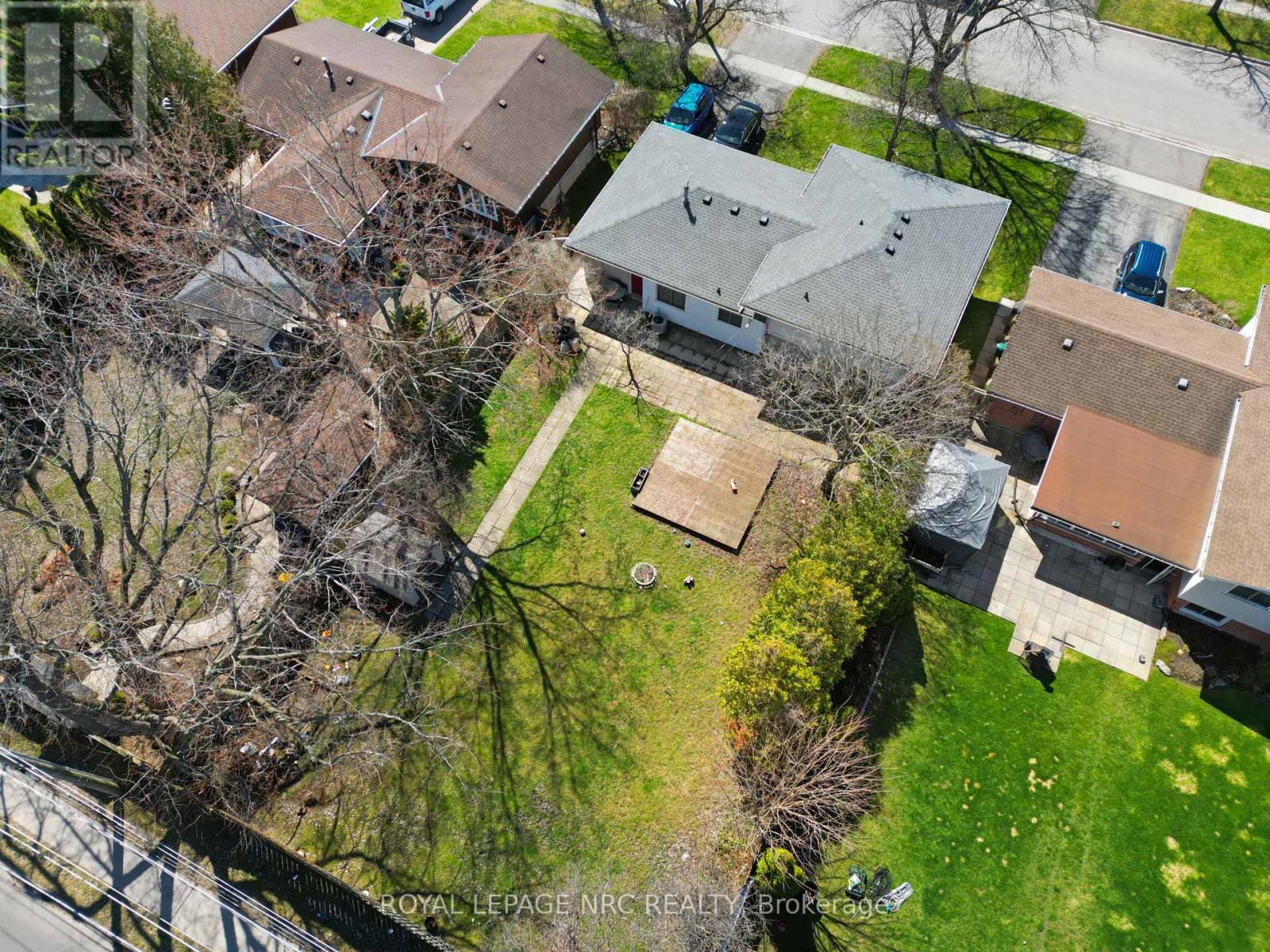 Lower - 34 Preston Place, Welland, Ontario  L3C 3K3 - Photo 22 - X12994802