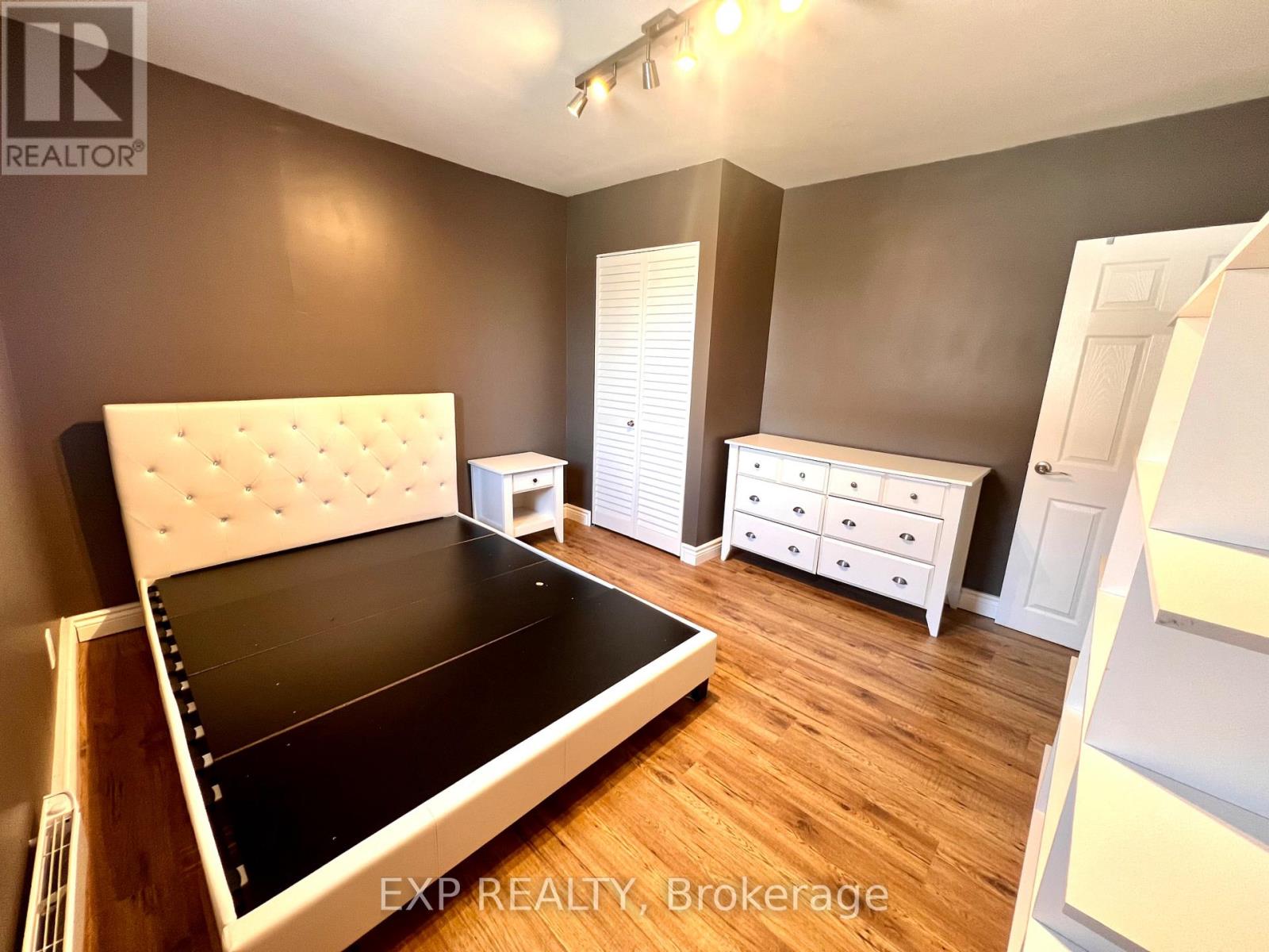 1079 Wellington Street W, Ottawa, Ontario K1Y 2Y2 - Photo 18 - X12599586