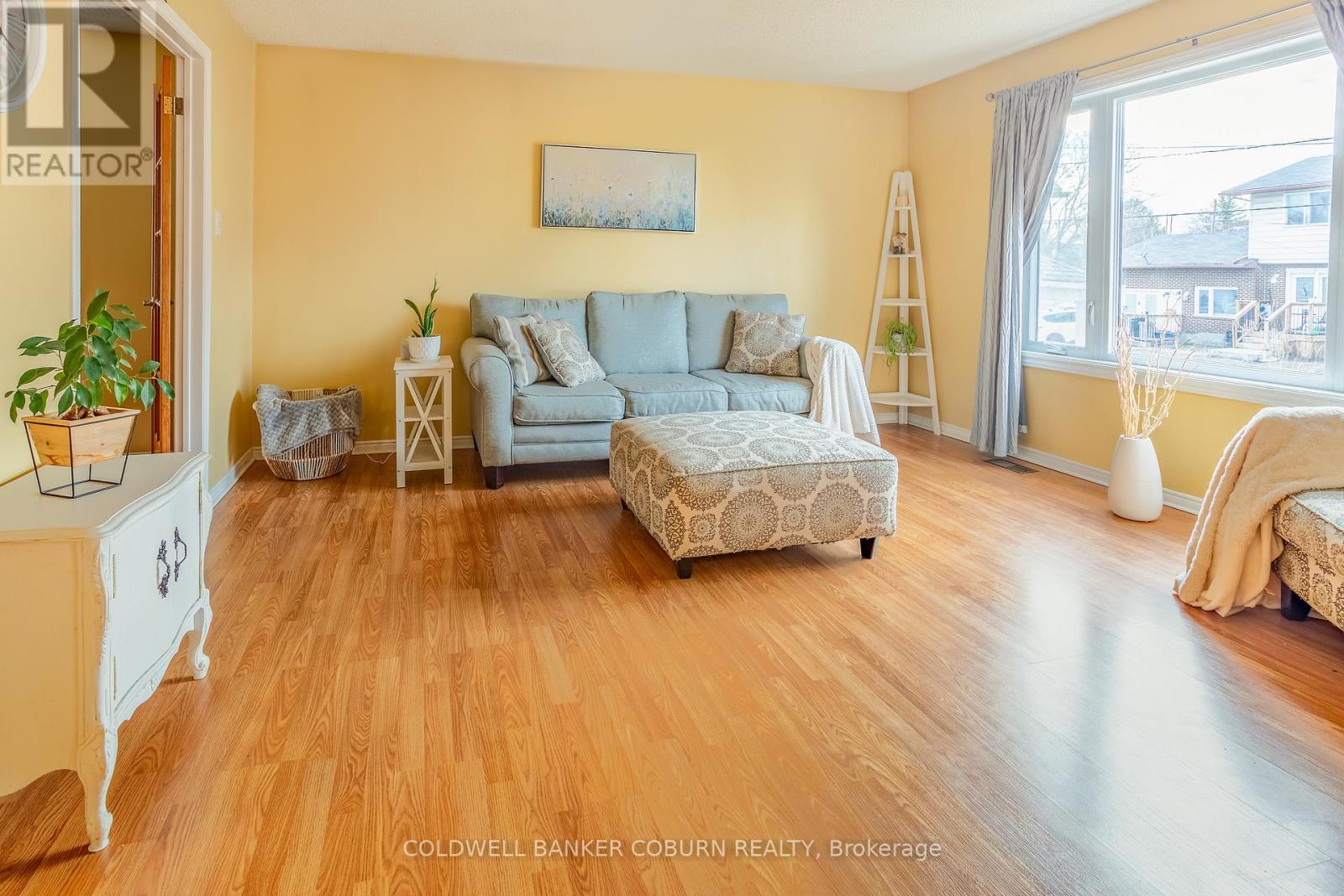 28 Landrigan Street, Arnprior, Ontario  K7S 2S6 - Photo 5 - X12799470