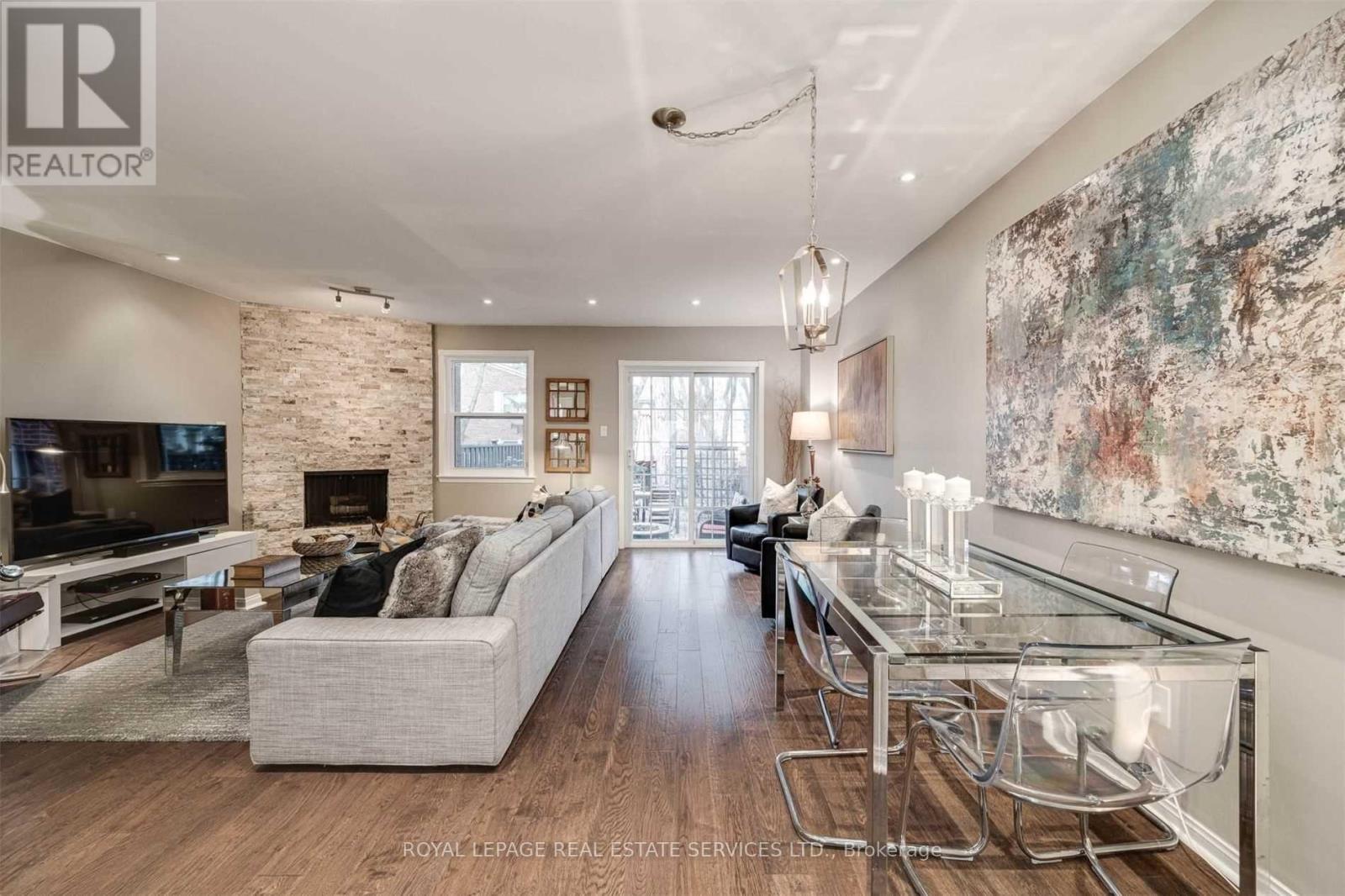 103 Confederation Way, Markham, Ontario  L3T 5R4 - Photo 2 - N12994636