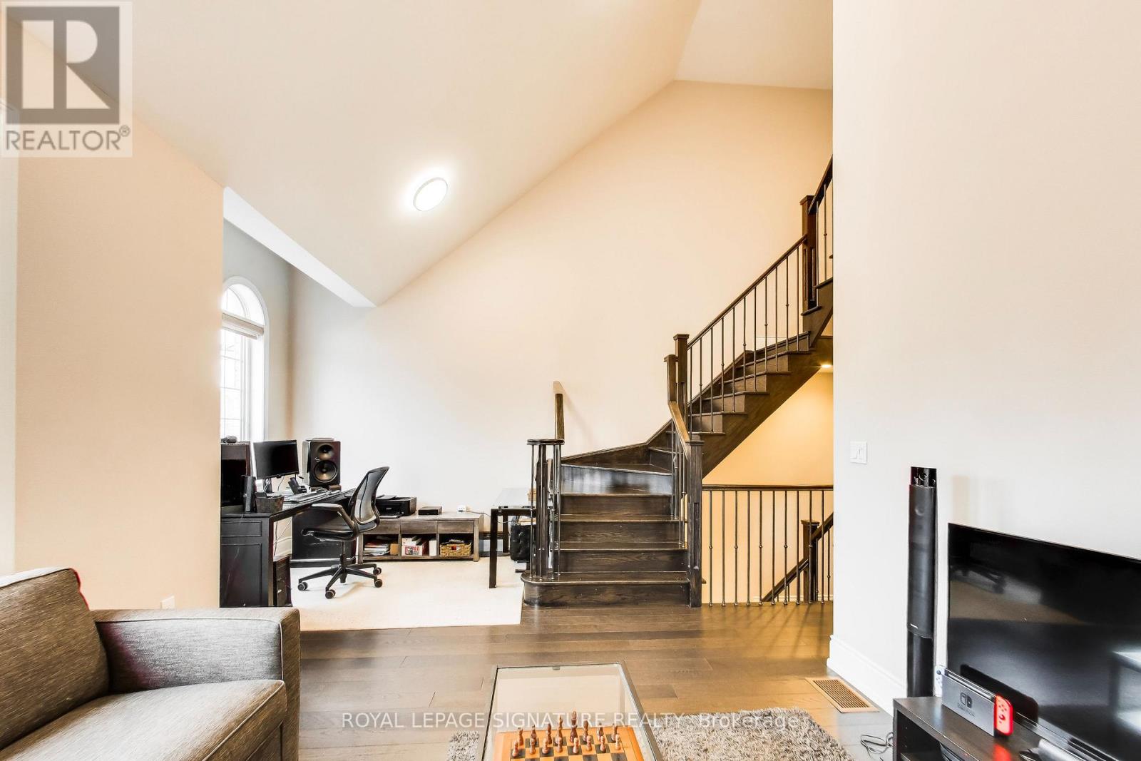 259 Barons Street, Vaughan, Ontario  L4H 3Z3 - Photo 17 - N12994732