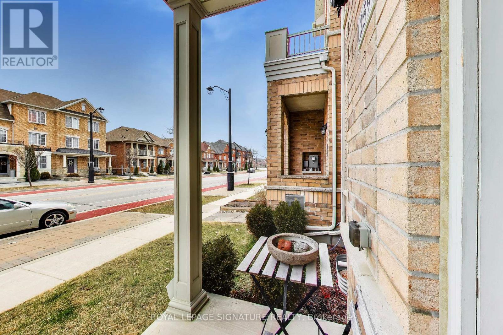 259 Barons Street, Vaughan, Ontario  L4H 3Z3 - Photo 3 - N12994732