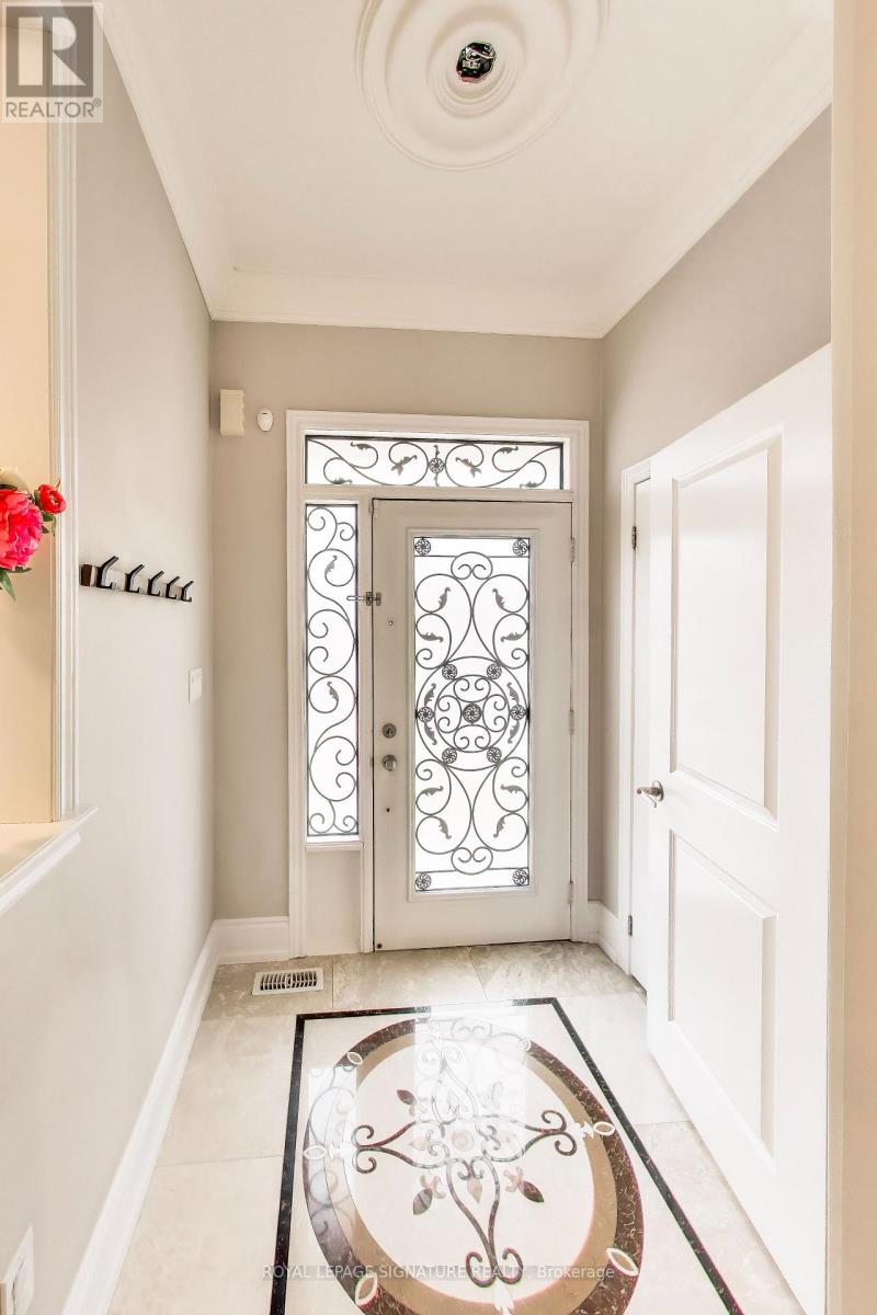 259 Barons Street, Vaughan, Ontario  L4H 3Z3 - Photo 4 - N12994732