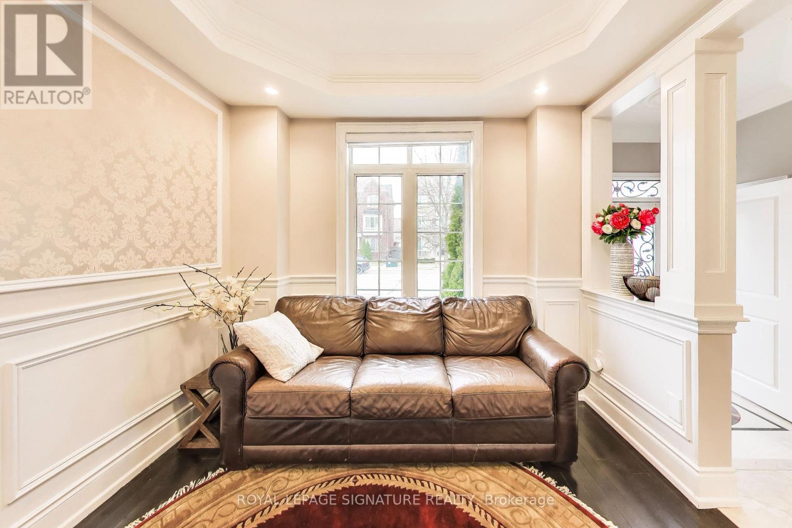 259 Barons Street, Vaughan, Ontario  L4H 3Z3 - Photo 6 - N12994732