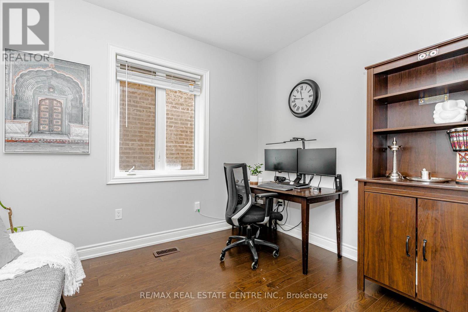 45 Carondale Square, East Gwillimbury, Ontario  L9N 0X6 - Photo 16 - N12994734