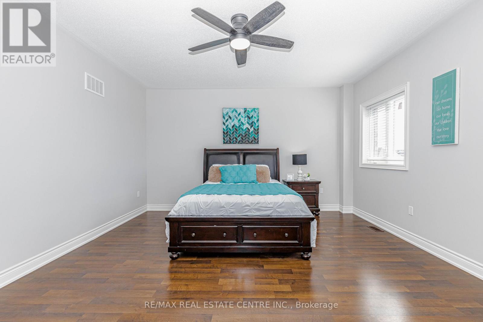 45 Carondale Square, East Gwillimbury, Ontario  L9N 0X6 - Photo 22 - N12994734