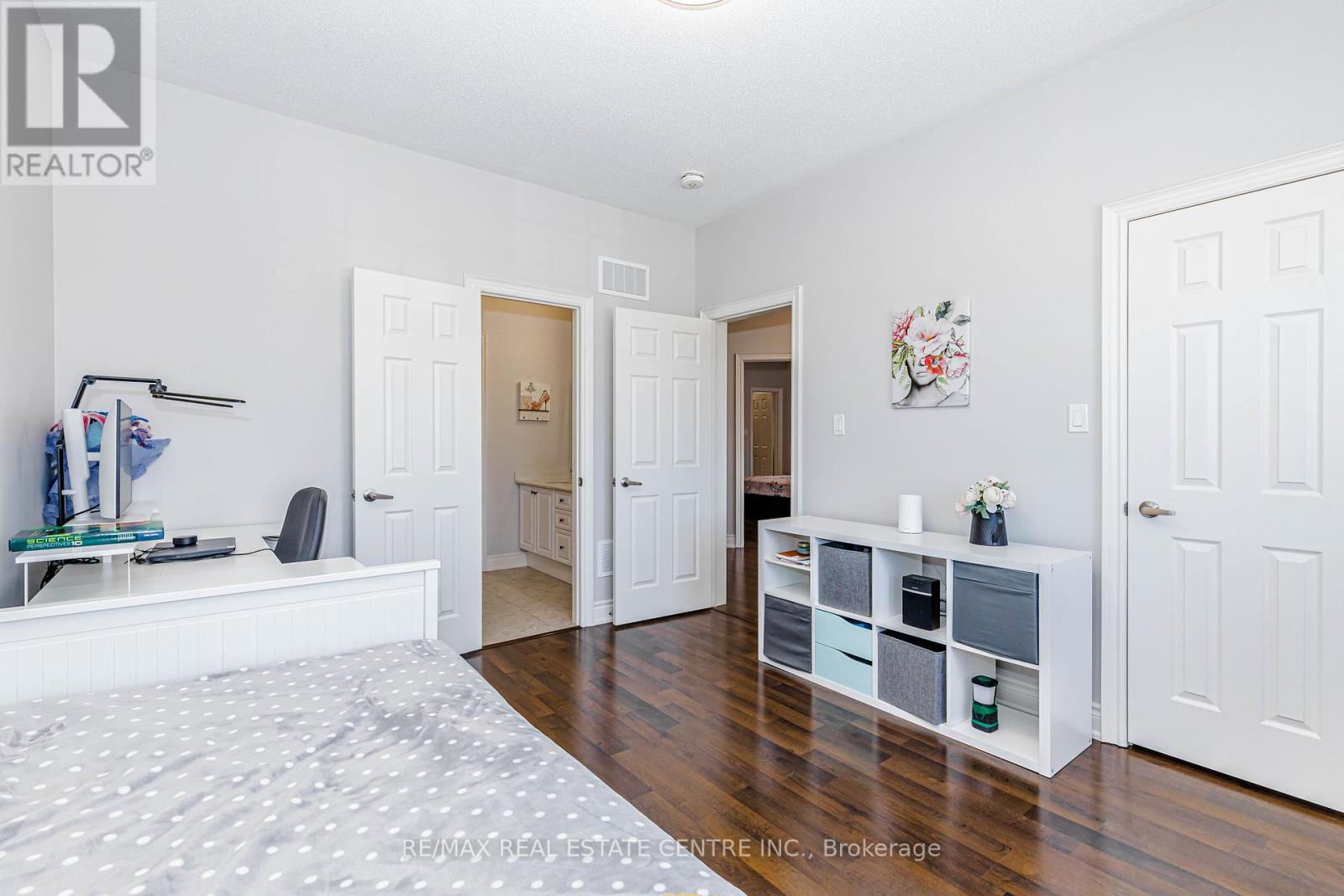 45 Carondale Square, East Gwillimbury, Ontario  L9N 0X6 - Photo 31 - N12994734