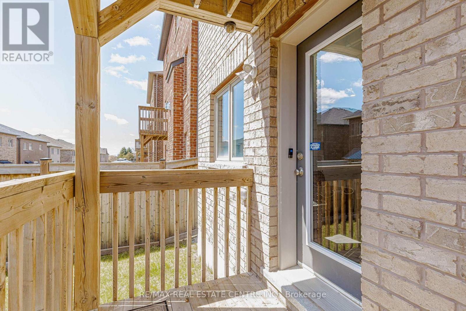 45 Carondale Square, East Gwillimbury, Ontario  L9N 0X6 - Photo 46 - N12994734