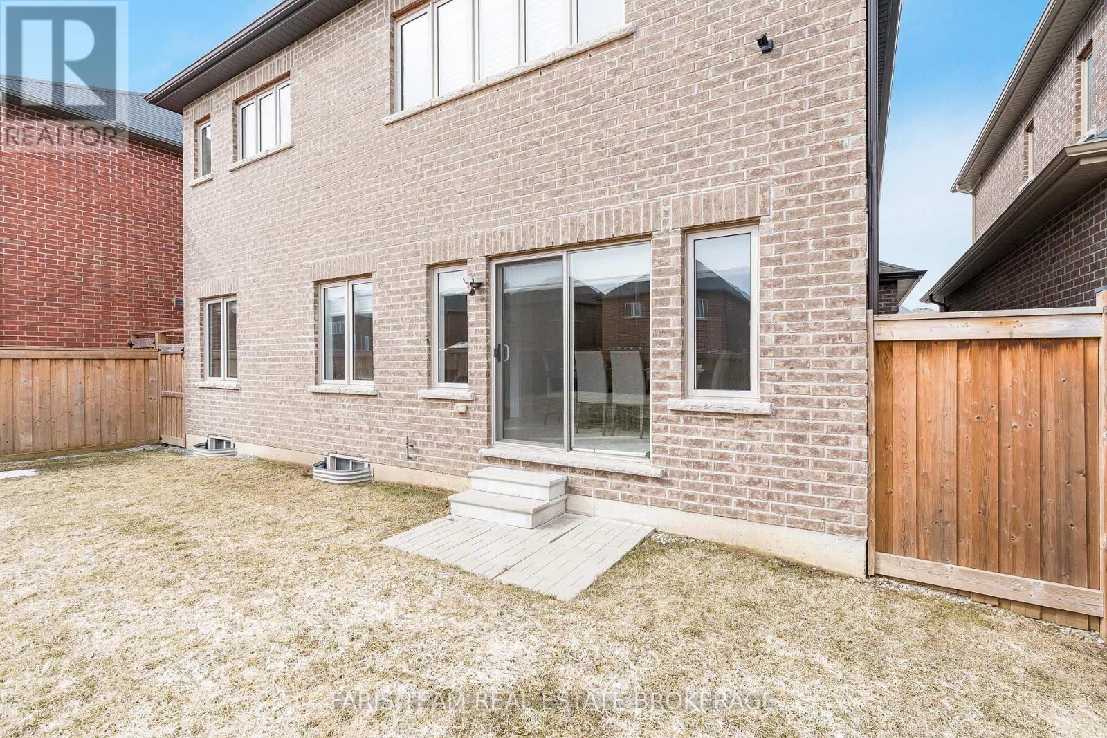 1559 Farrow Crescent, Innisfil, Ontario L9S 0L6 - Photo 40 - N12994818