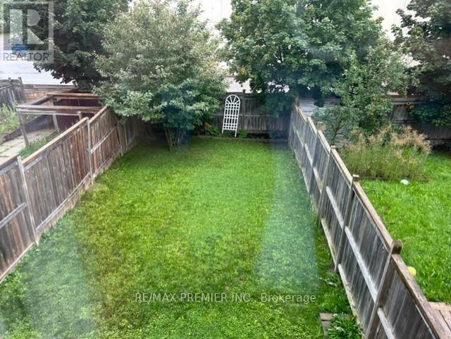 13 Srigley Street, Barrie (Holly), Ontario  L4N 0L9 - Photo 22 - S12994742