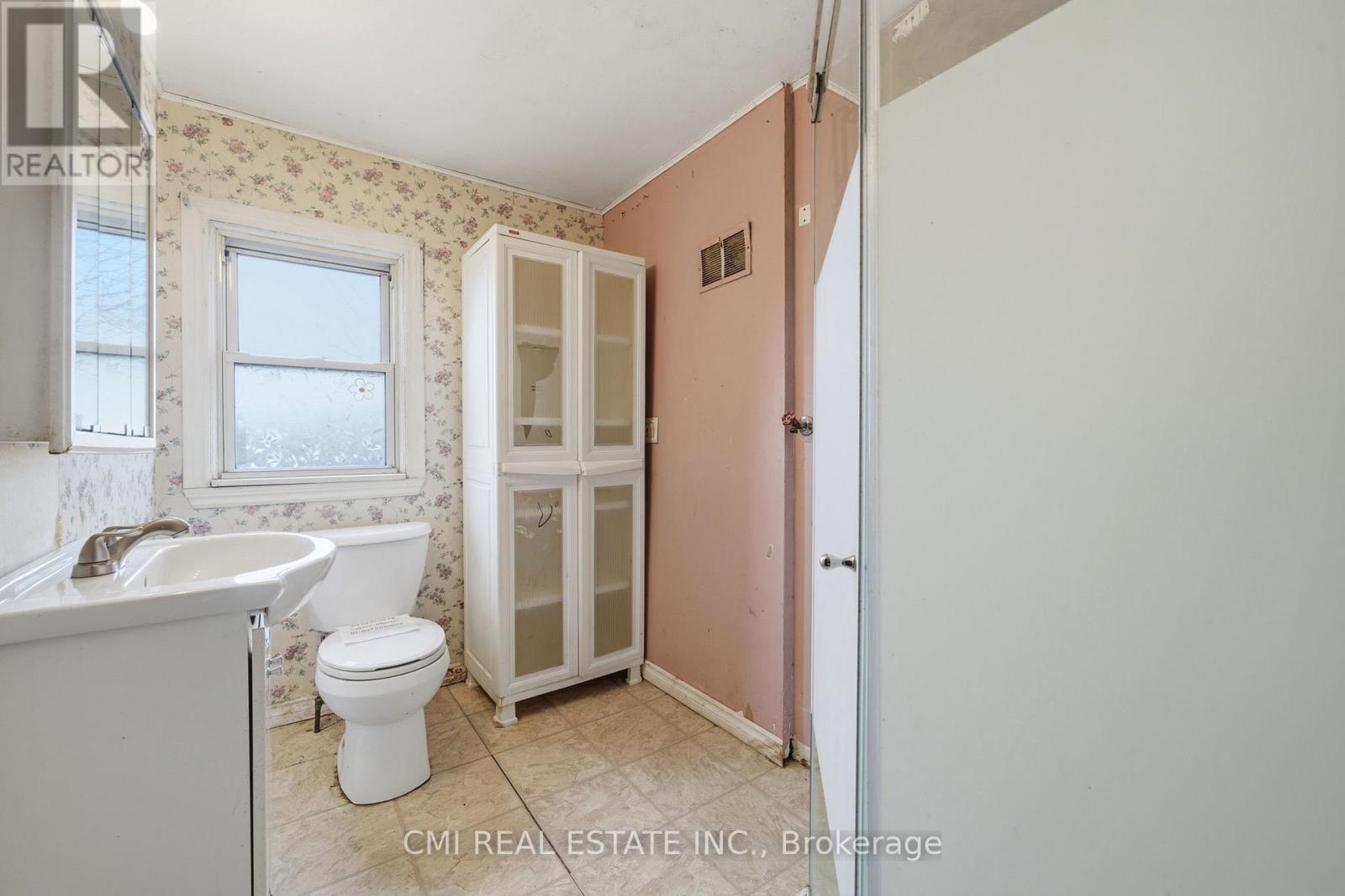 345 Linwood Avenue, Orillia, Ontario  L3V 2W8 - Photo 25 - S12994782