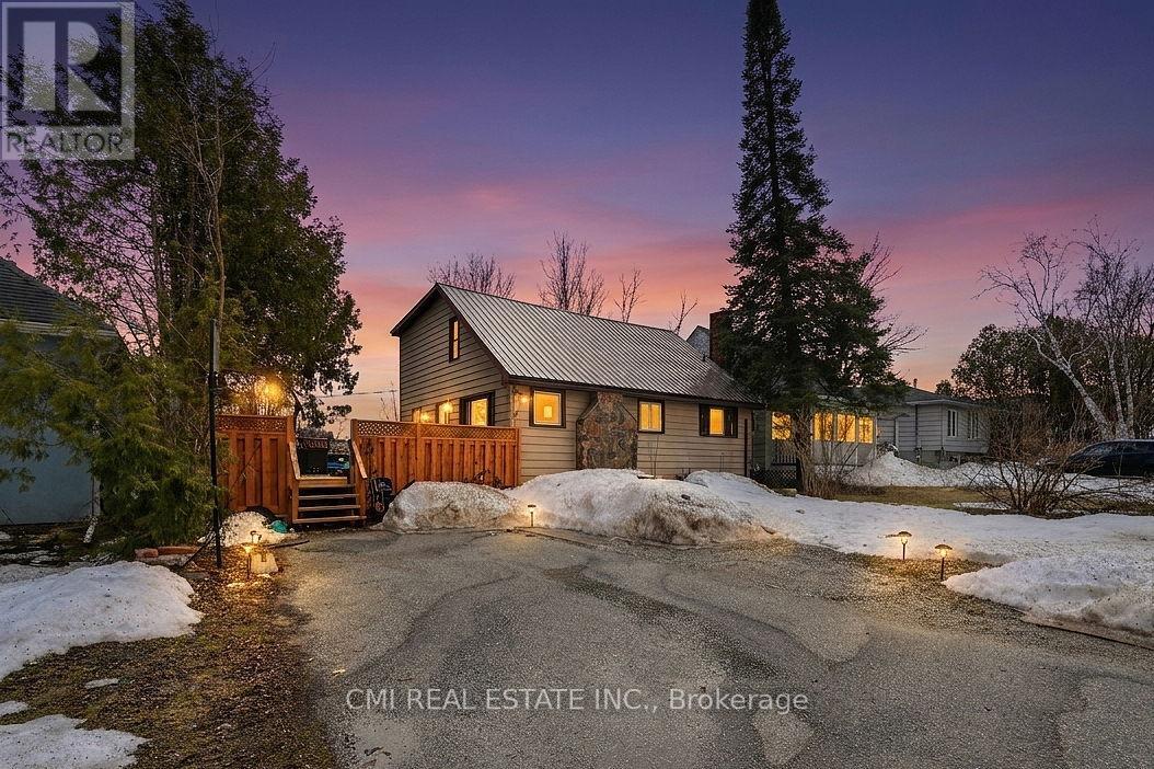 345 Linwood Avenue, Orillia, Ontario  L3V 2W8 - Photo 38 - S12994782