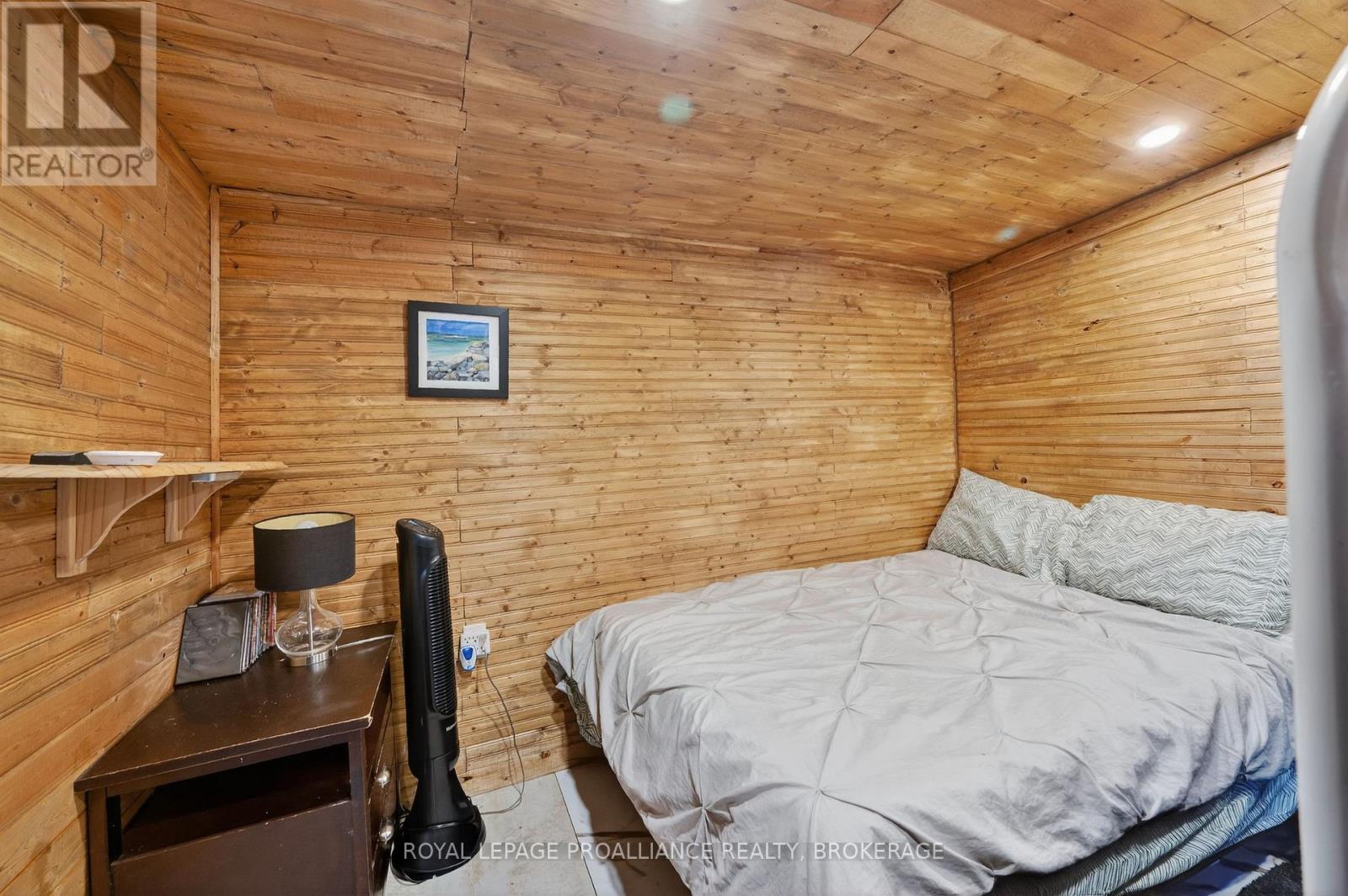 14b Morgan's Point Lane, Frontenac Islands, Ontario K0H 2Y0 - Photo 24 - X12994666