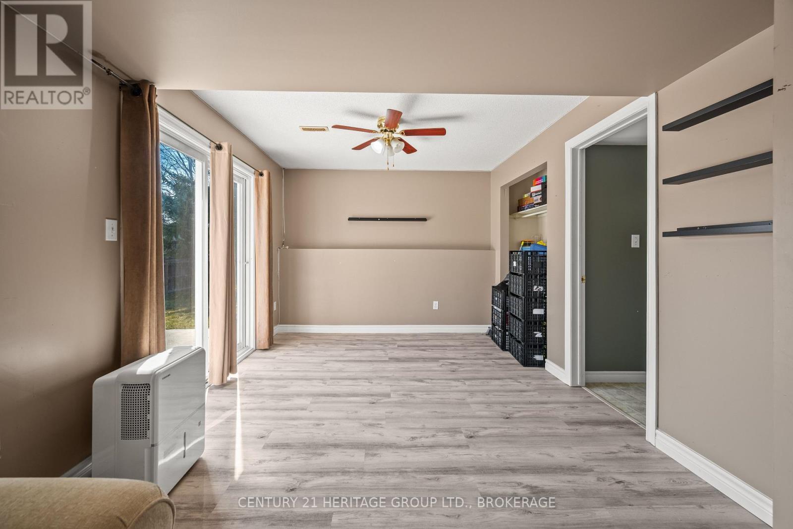 79 Speers Boulevard, Loyalist, Ontario  K7N 1Y8 - Photo 30 - X12994676