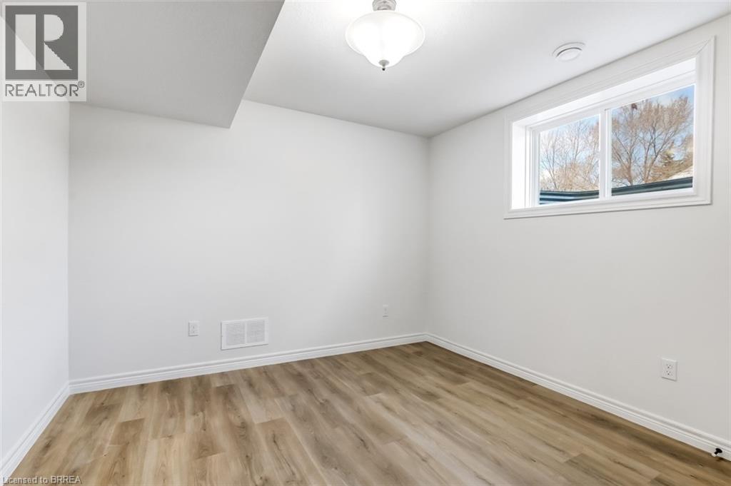 73 Hill Avenue Unit# B, Brantford, Ontario  N3R 4H2 - Photo 26 - 40819341